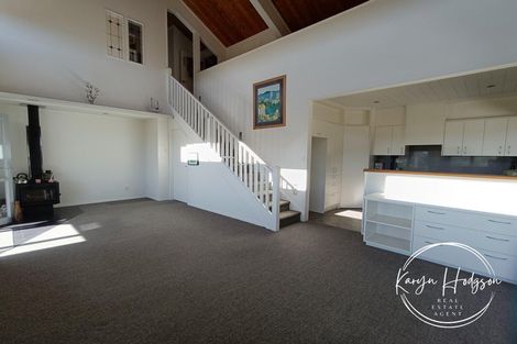 Photo of property in 12 Cliff Street, Pahi, Paparoa, 0571