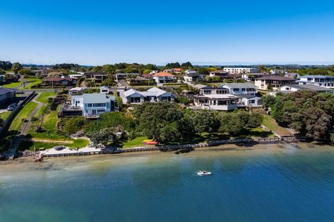 Photo of property in 43 Torkar Road, Clarks Beach, 2122