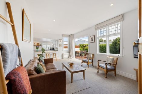 Photo of property in 36 Ngaio Street, Saint Martins, Christchurch, 8022