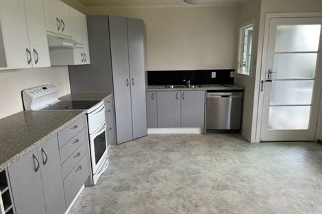 Photo of property in 22 The Terrace, Herald Island, Auckland, 0618