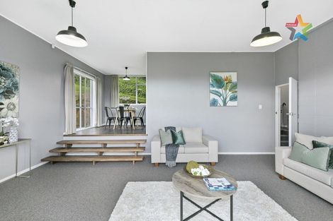 Photo of property in 14a Hawthorn Crescent, Stokes Valley, Lower Hutt, 5019