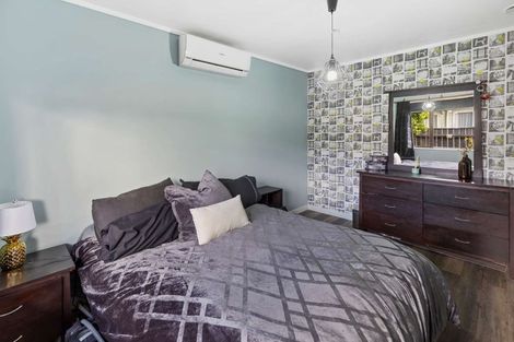 Photo of property in 63 Geraldine Crescent, Cloverlea, Palmerston North, 4412