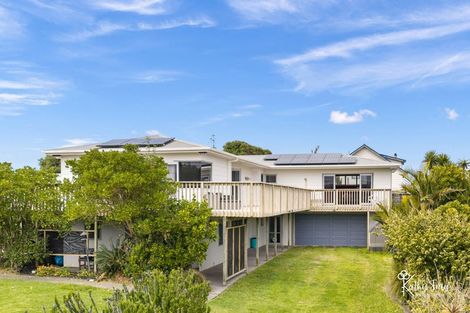 Photo of property in 6 Bayly Street, Baylys Beach, Dargaville, 0377