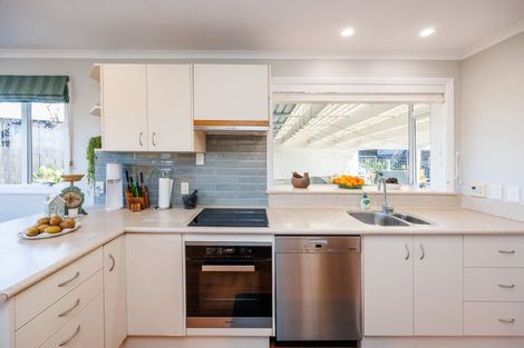 Photo of property in 120 West Street, Feilding, 4702
