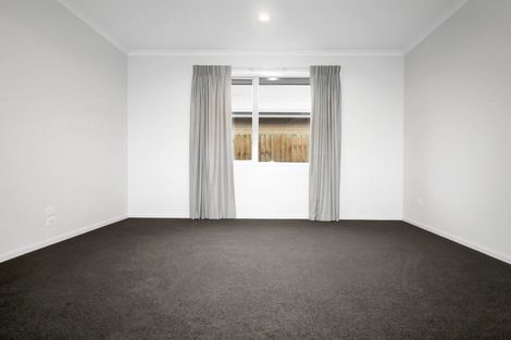 Photo of property in 7 Hineaari Street, Marshland, Christchurch, 8083