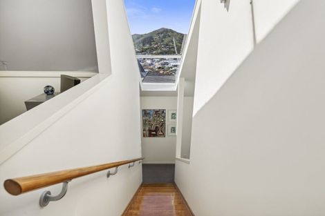 Photo of property in 7 Selkirk Way, Karori, Wellington, 6012