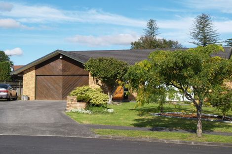 Photo of property in 7 Carriage Close, Northpark, Auckland, 2013