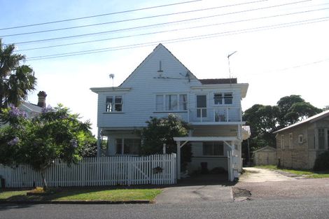 Photo of property in 3/33 Hamilton Road, Herne Bay, Auckland, 1011
