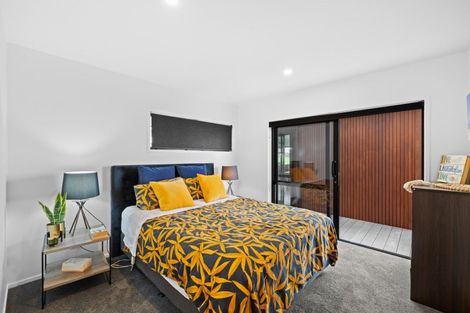 Photo of property in 4 Aquarius Lane, Langs Beach, 0582