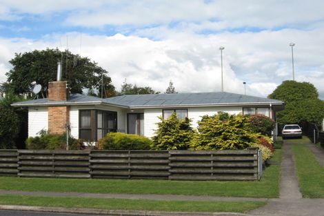 Photo of property in 12 Okoroire Street, Tirau, 3410