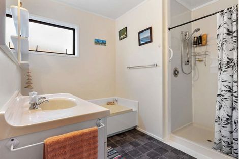 Photo of property in 126 State Highway 10, Coopers Beach, 0420