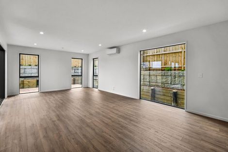 Photo of property in 95 Maungakaraka Road, Karaka, 2580
