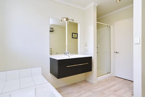 Photo of property in 33 Cognac Drive, Yaldhurst, Christchurch, 8042