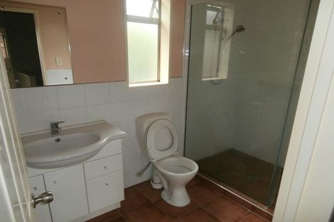 Photo of property in 42d Picton Avenue, Riccarton, Christchurch, 8011