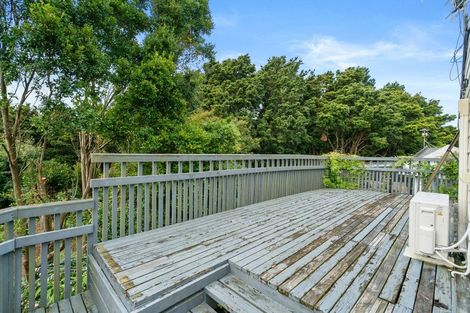 Photo of property in 80 Eugenia Rise, Totara Heights, Auckland, 2105
