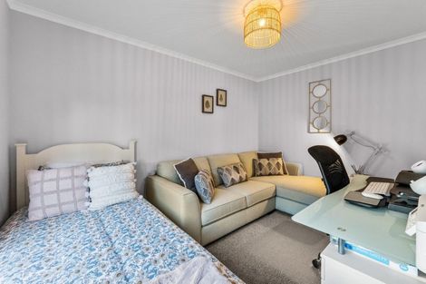 Photo of property in 190 Welcome Bay Road, Welcome Bay, Tauranga, 3112