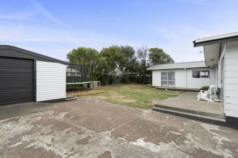 Photo of property in 10 Turakina Street, Westbrook, Palmerston North, 4412