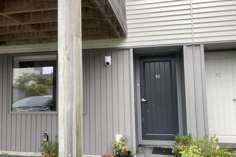 Photo of property in 16/31 Princess Terrace, Newtown, Wellington, 6021