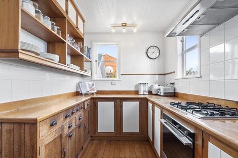 Photo of property in 27 Bledisloe Terrace, Hamilton East, Hamilton, 3216