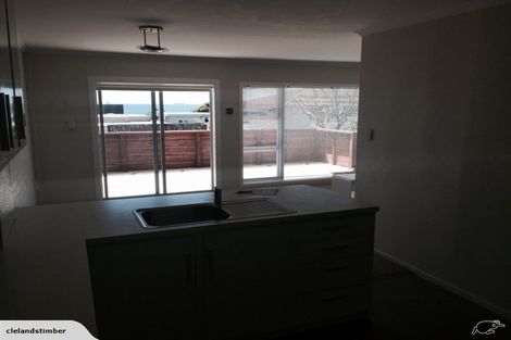 Photo of property in 3/23a Hamblyn Street, Strandon, New Plymouth, 4312