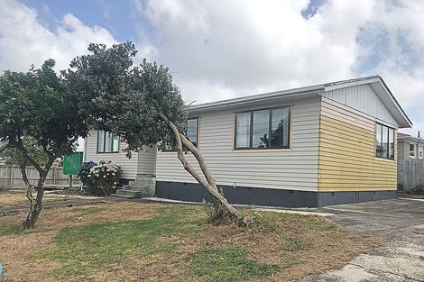 Photo of property in 73 Clayton Avenue, Otara, Auckland, 2023