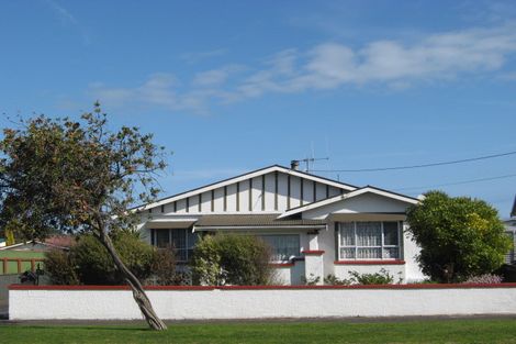 Photo of property in 97 Gonville Avenue, Gonville, Whanganui, 4501