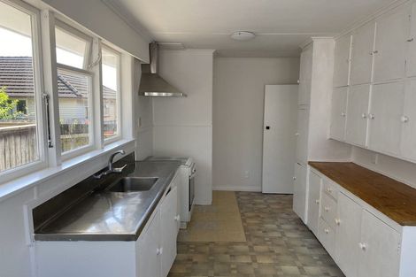 Photo of property in 5a Anderson Avenue, Point England, Auckland, 1072