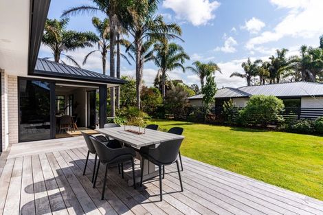 Photo of property in 17 Pearson Street, Mangawhai, 0505