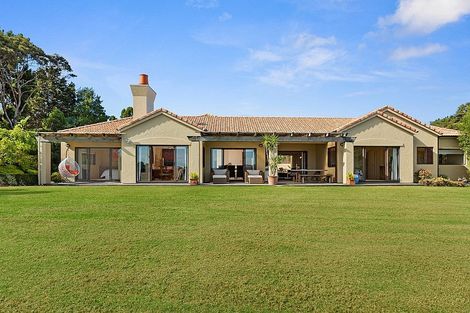 Photo of property in 449 Whitmore Road, Tawharanui Peninsula, Matakana, 0986