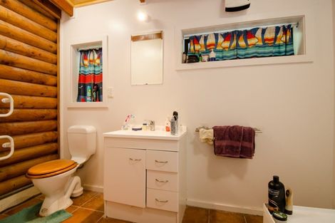 Photo of property in 16 Wye Place, Fernhill, Queenstown, 9300