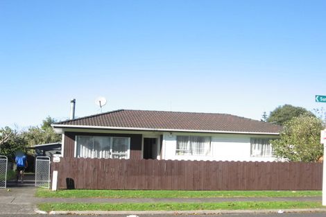 Photo of property in 23 Sunlands Drive, Manurewa, Auckland, 2102