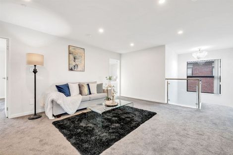Photo of property in 6 Hinoki Way, Flat Bush, Auckland, 2019