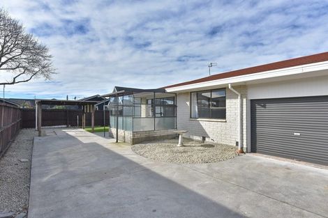 Photo of property in 2/17 Apollo Place, Papanui, Christchurch, 8052