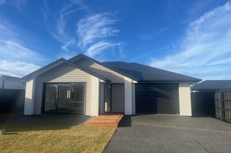 Photo of property in 13 Inch Crescent, Rangiora, 7400