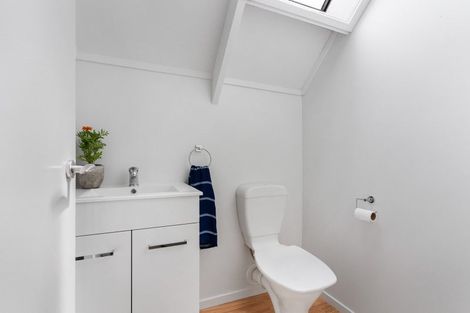 Photo of property in 114b Given Avenue, Whangamata, 3620