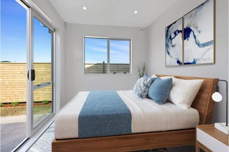 Photo of property in 32 Port Way, Rosehill, Papakura, 2113