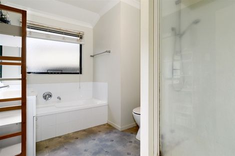 Photo of property in 19 Lisa Place, Brookfield, Tauranga, 3110