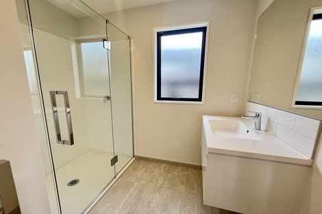 Photo of property in 1 Comer Street, Halswell, Christchurch, 8025