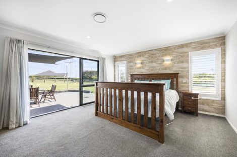 Photo of property in 12 Church View Road, Waiau Pa, Pukekohe, 2679