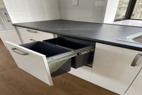 Photo of property in 7 Ross Grove, Paraparaumu, 5032