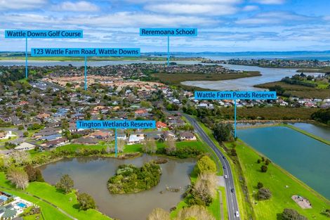 Photo of property in 123 Wattle Farm Road, Wattle Downs, Auckland, 2103