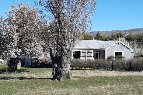 Photo of property in 119 Hall Road, Bannockburn, Cromwell, 9384