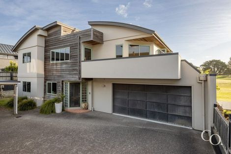 Photo of property in 208b Oceanbeach Road, Mount Maunganui, 3116