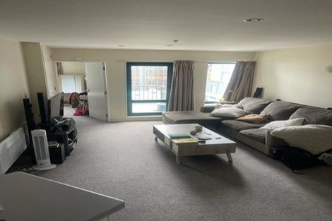 Photo of property in Courtenay Apartments, 505/120 Courtenay Place, Te Aro, Wellington, 6011