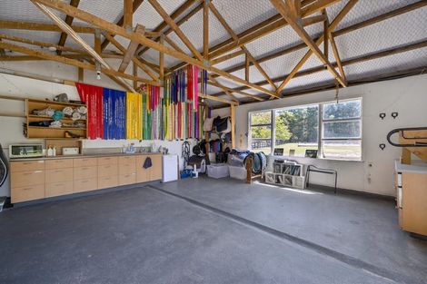 Photo of property in 32 Scarlet Oak Drive, West Melton, Christchurch, 7676