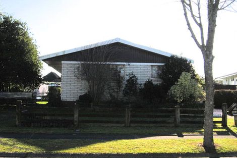 Photo of property in 13 Lovelock Place, Chartwell, Hamilton, 3210