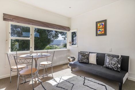 Photo of property in 25 Tirohanga Road, Tirohanga, Lower Hutt, 5010