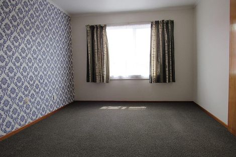 Photo of property in 4/42 Egmont Street, Hawera, 4610