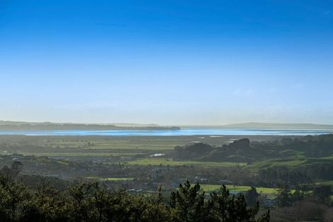 Photo of property in 854 Inland Road, Helensville, 0875