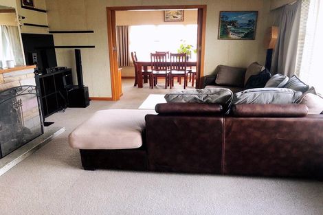 Photo of property in 40 Shirley Avenue, Papakura, 2110